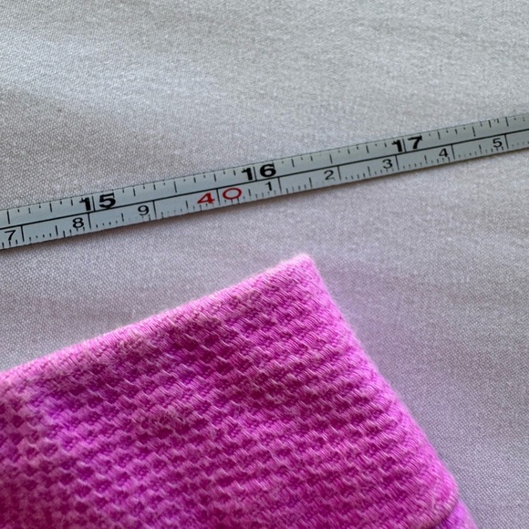 Lilly Pulitzer Pink Scalloped Women Shorts size 8 - Picture 5 of 7